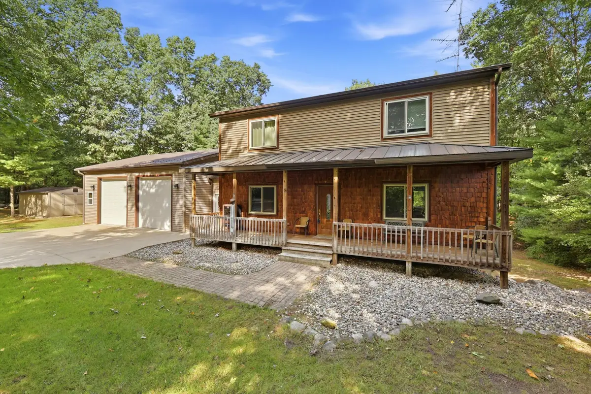 8669 17 Mile Road Ne, Cedar Springs, MI 49319 - #1