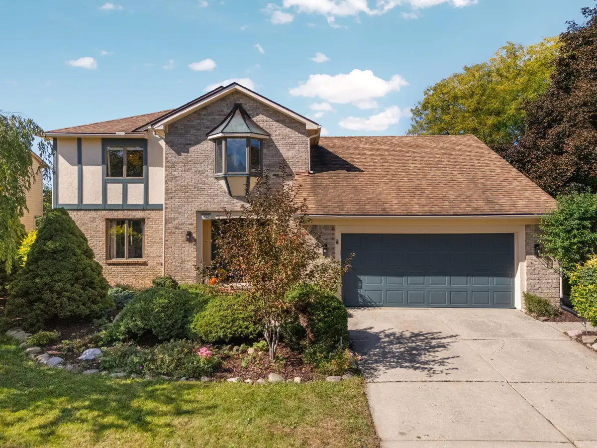 612 Burr Oak Drive, Ann Arbor, MI 48103 - #1