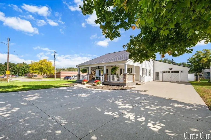138 N Sherman Street, Sheridan, MI 48884 - #3