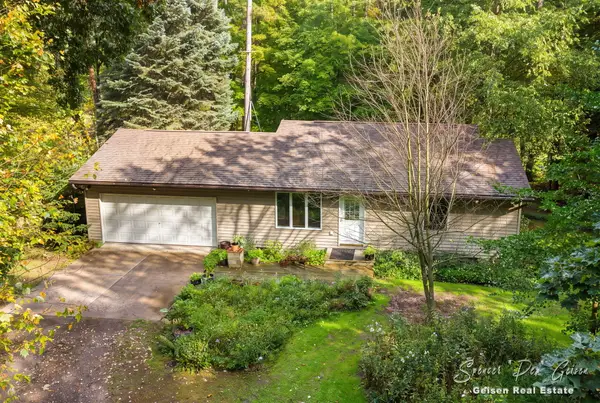 5236 N Whites Bridge Road, Belding, MI 48809