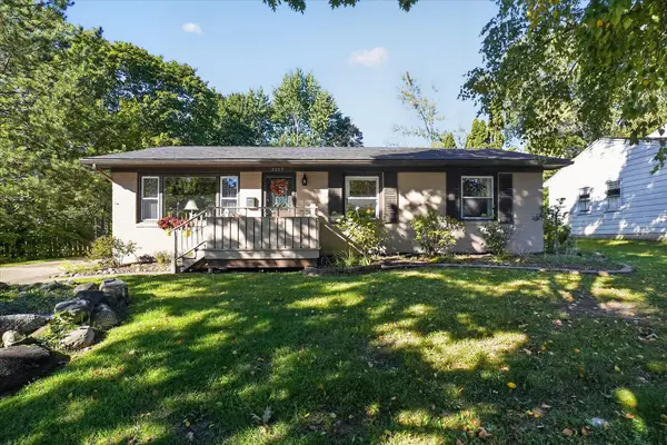 2009 Darby Drive, Lansing, MI 48906