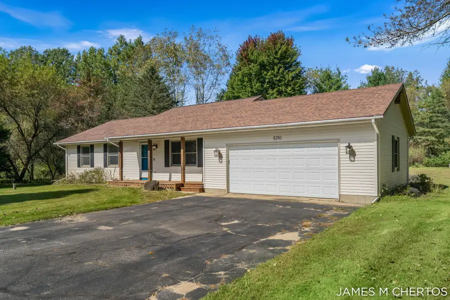 8283 Deer Valley Drive Se, Alto, MI 49302 - #3