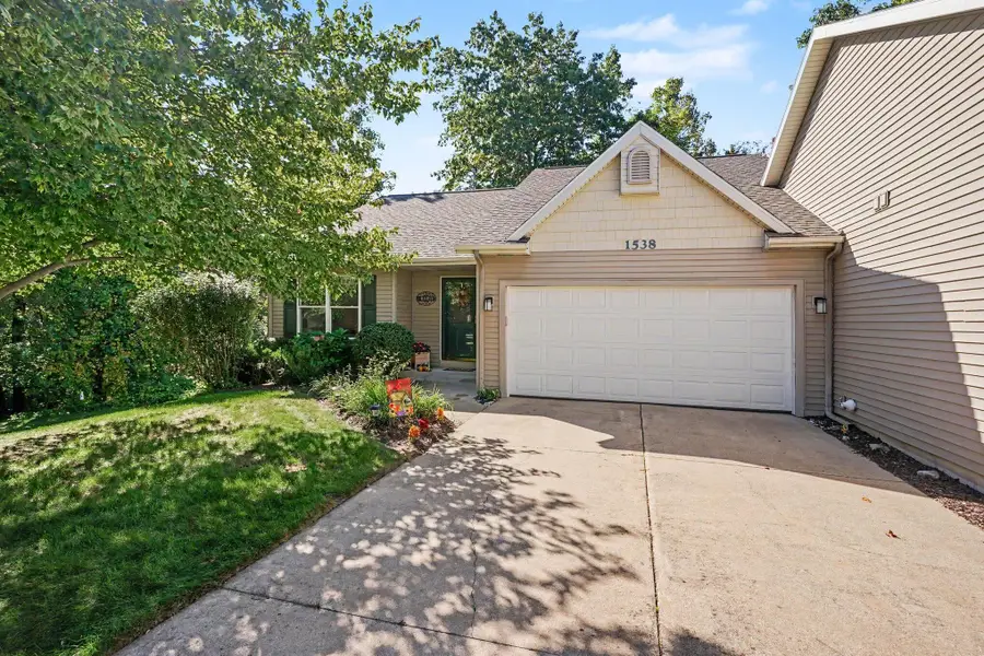 1538 Beechtree Cmns #13, Grand Haven, MI 49417 - #2