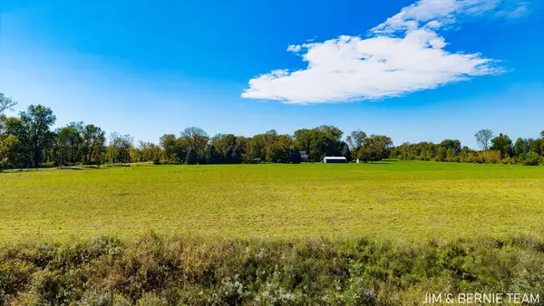 1512 88th Avenue, Zeeland, MI 49464