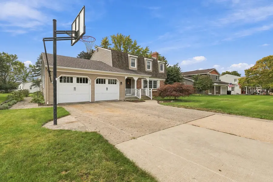 3348 Tomahawk Drive Sw, Grandville, MI 49418 - #2