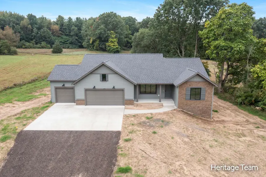 690 Pierce Road, Plainwell, MI 49080 - #2