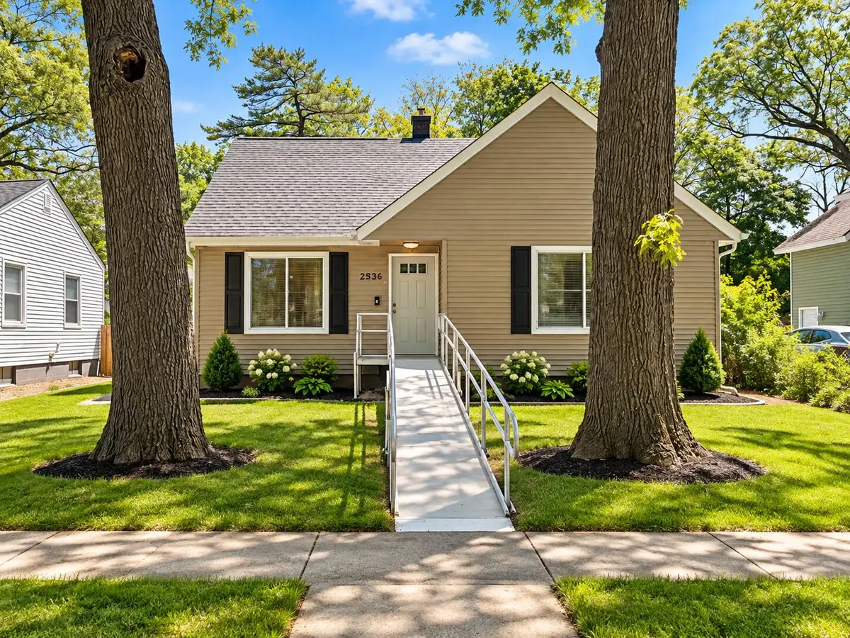 2536 Hoyt Street, Muskegon Heights, MI 49444 - #1