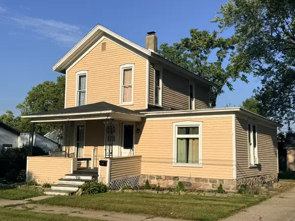 711 Maple Street, Three Rivers, MI 49093