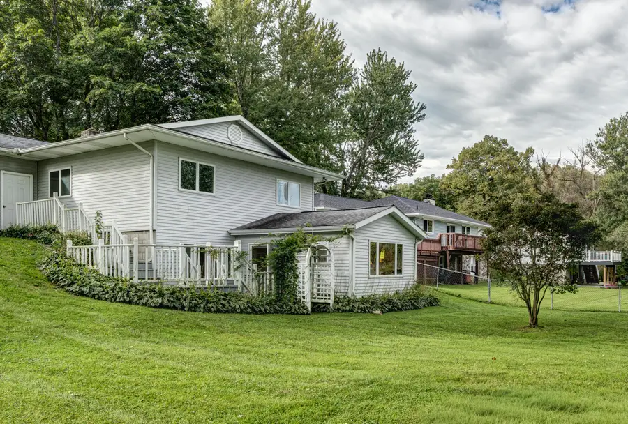 412 Lake Street, Bellevue, MI 49021 - #2
