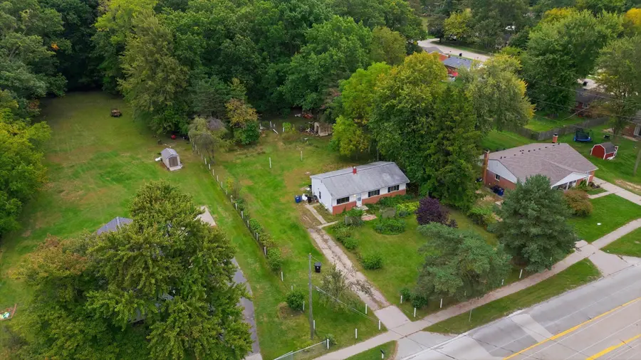 1692 N Hix Road, Westland, MI 48185 - #3
