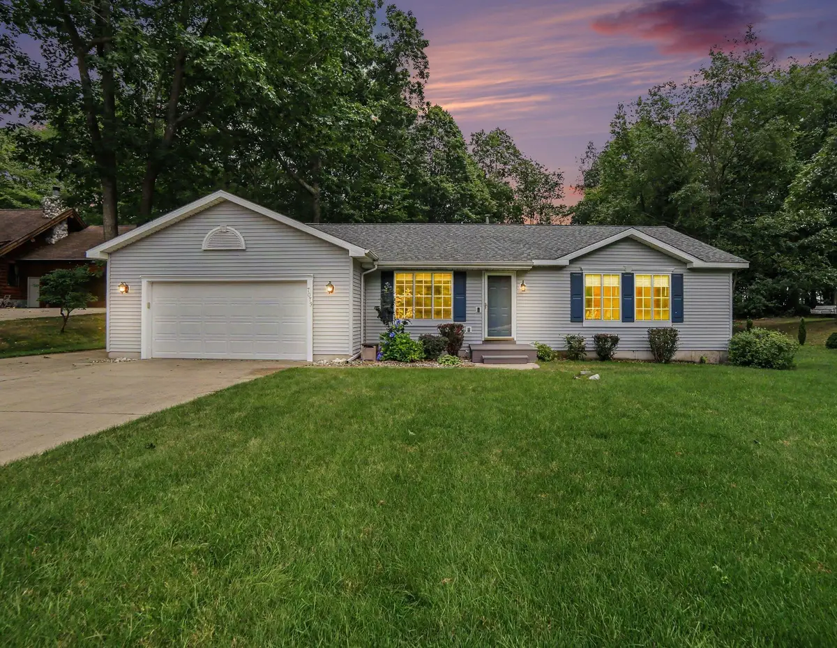7079 W Decker Road, Ludington, MI 49431 - #1
