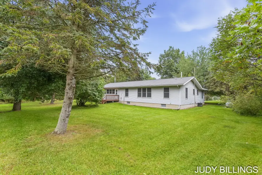 6675 120th Avenue, Fennville, MI 49408 - #3