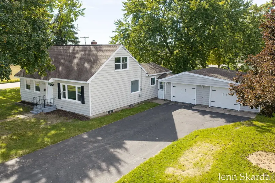 1782 Vine Street, Manistee, MI 49660 - #3