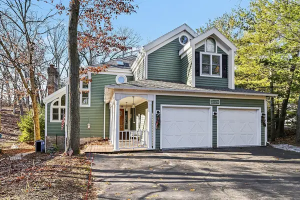 3170 Wild Dunes Path, Stevensville, MI 49127