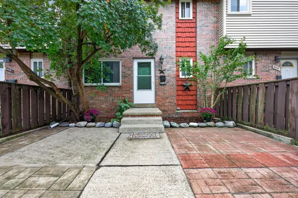 552 Terrace Lane E, Ypsilanti, MI 48198