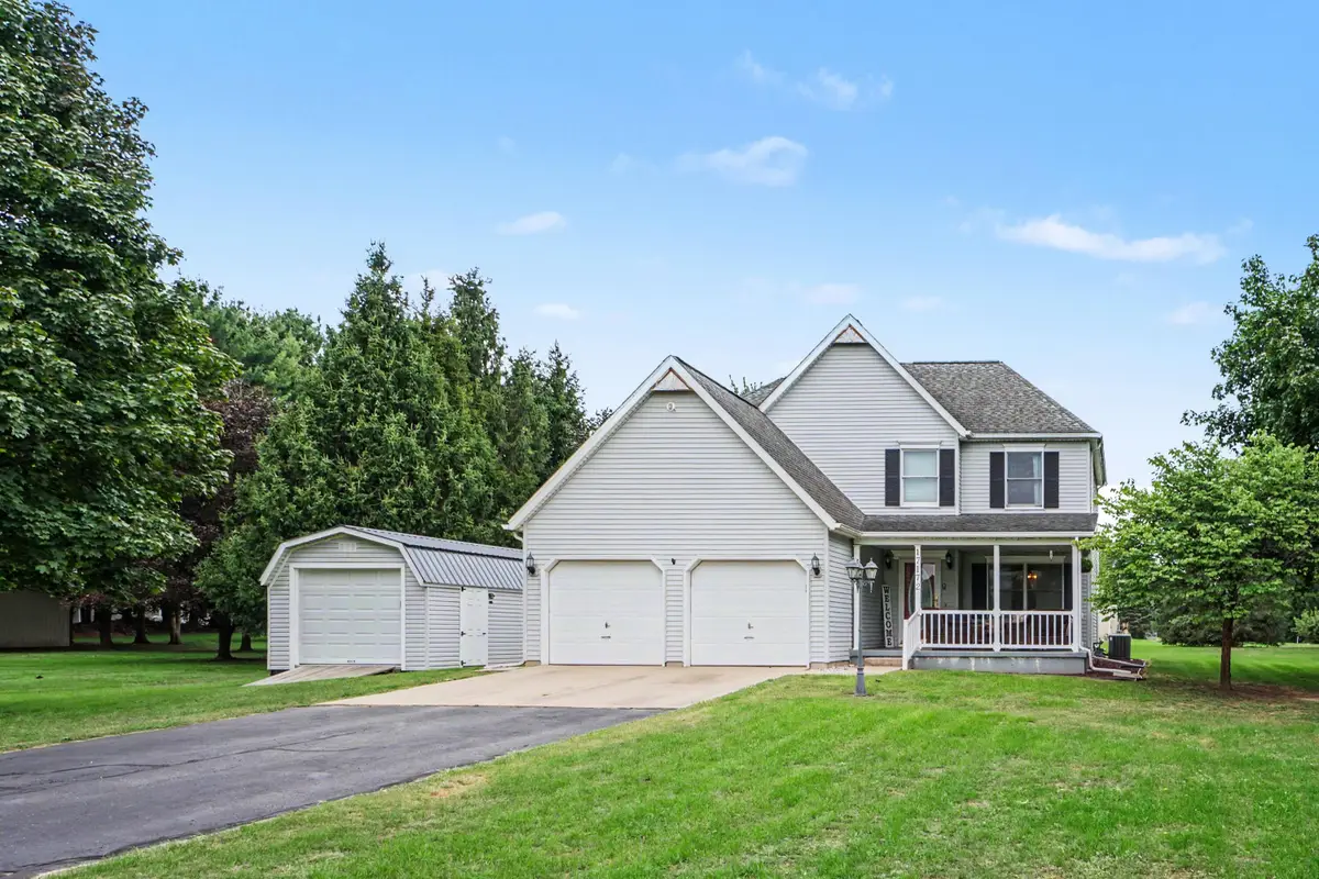 17172 Cherokee Trail, Three Rivers, MI 49093 - #1