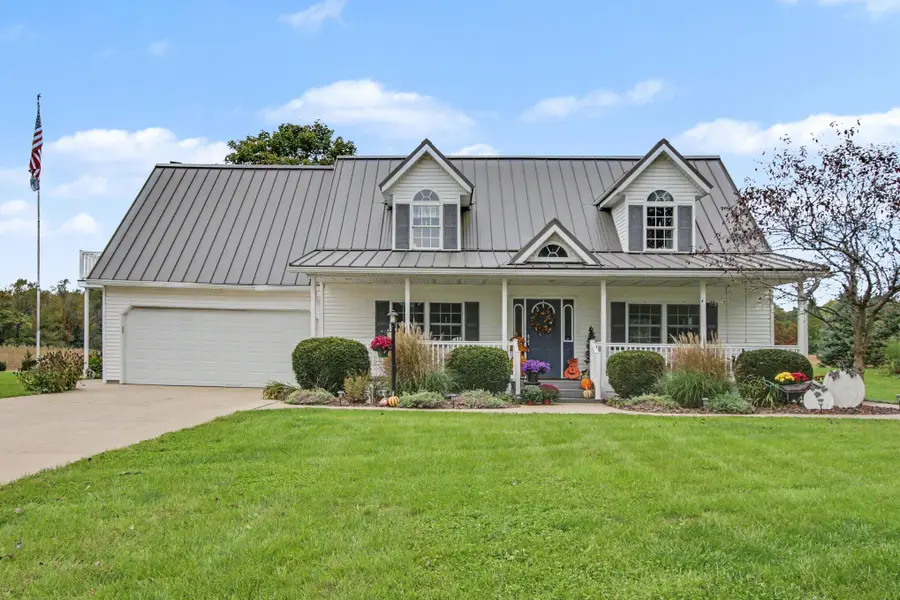 63010 Youngs Prairie Road, Constantine, MI 49042 - #2