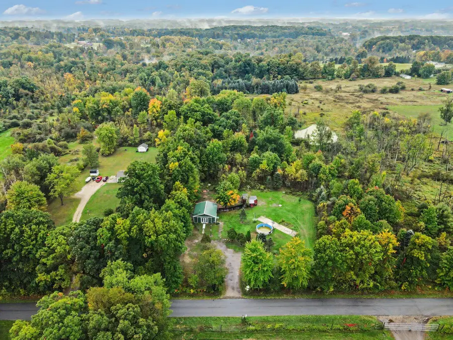 2180 19 Mile Road Ne, Cedar Springs, MI 49319 - #2