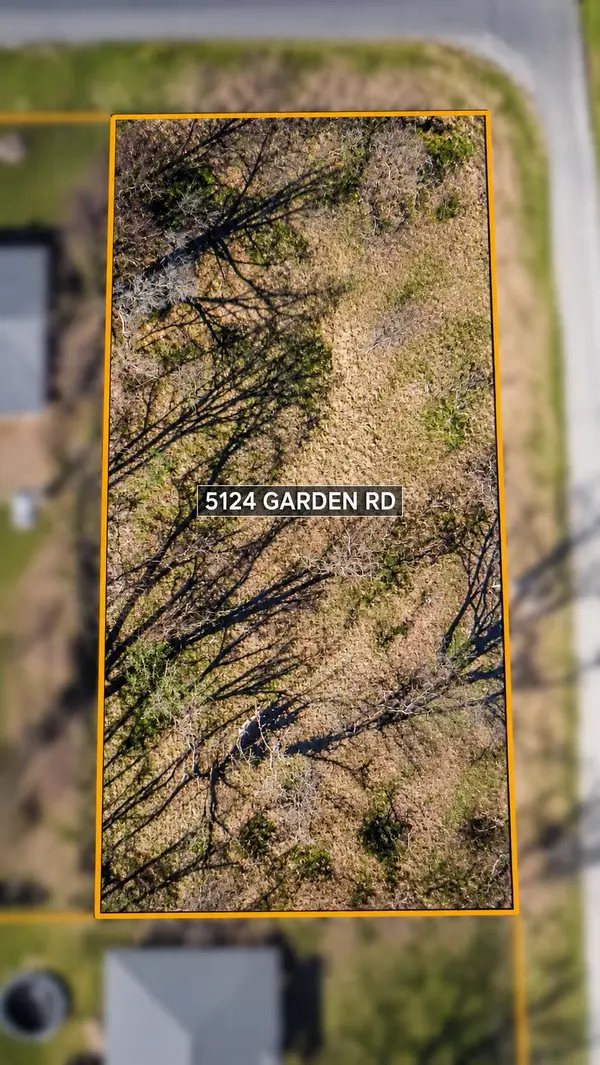 5124 Garden Road, Portage, MI 49002