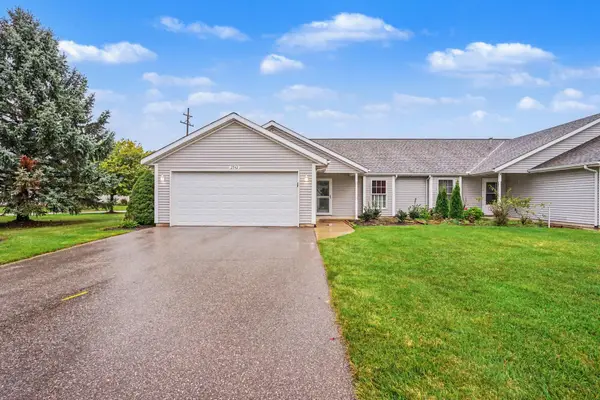2942 Windswept Court #44, Holland, MI 49424