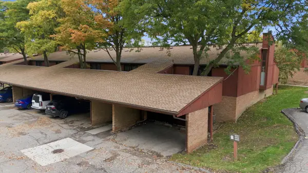1809 Independence Boulevard #15B, Ann Arbor, MI 48104