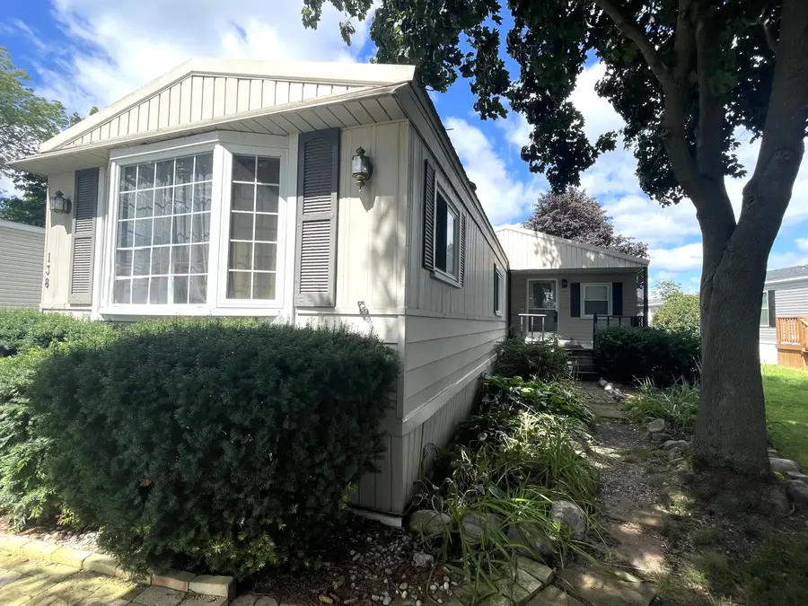 855 W Jefferson Street #138, Grand Ledge, MI 48837 - #2