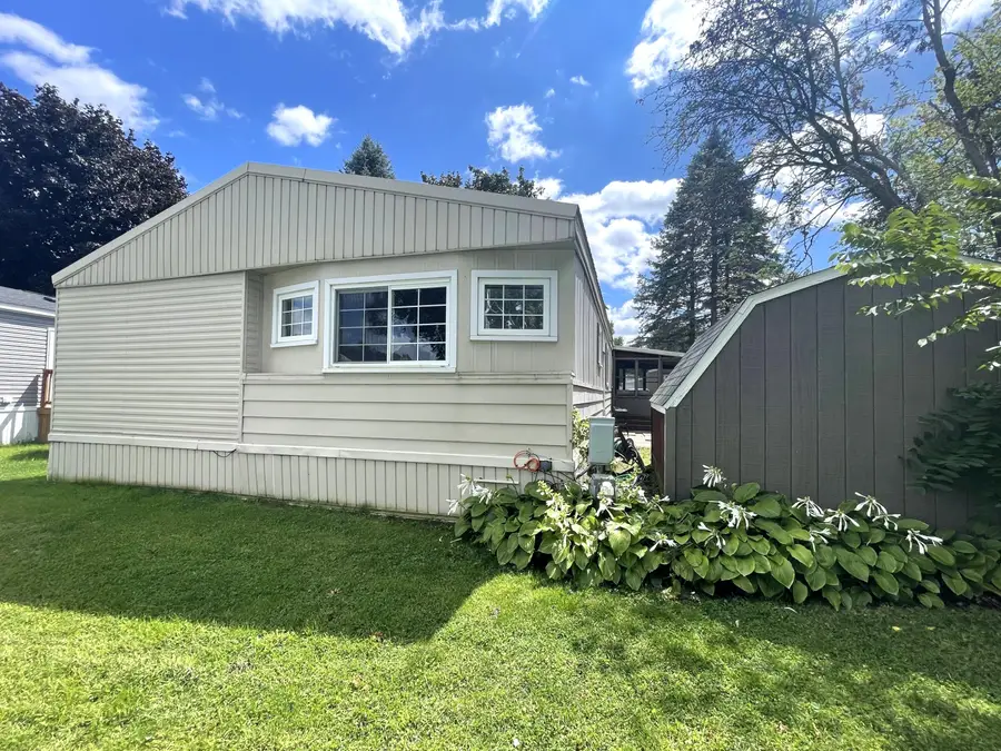 855 W Jefferson Street #138, Grand Ledge, MI 48837 - #3