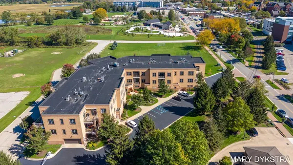 29 E 6th Street #206, Holland, MI 49423