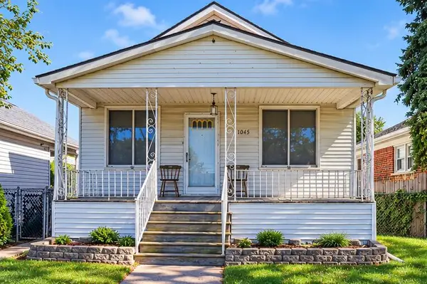 1045 5th Street, Wyandotte, MI 48192