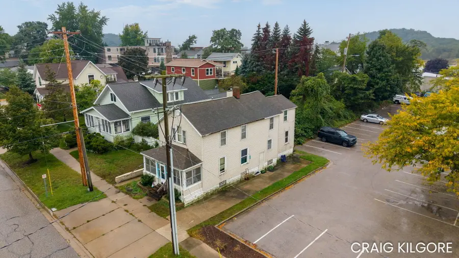 107 S 1st Street, Grand Haven, MI 49417 - #2