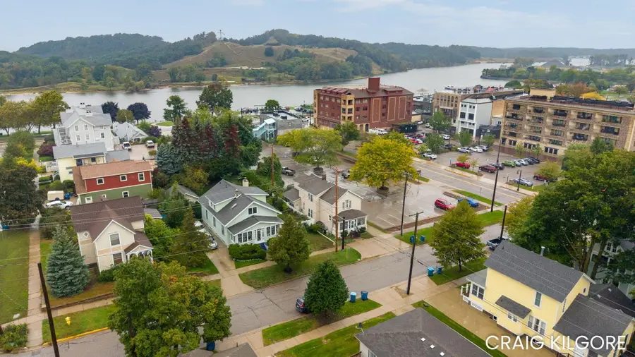 107 S 1st Street, Grand Haven, MI 49417 - #3