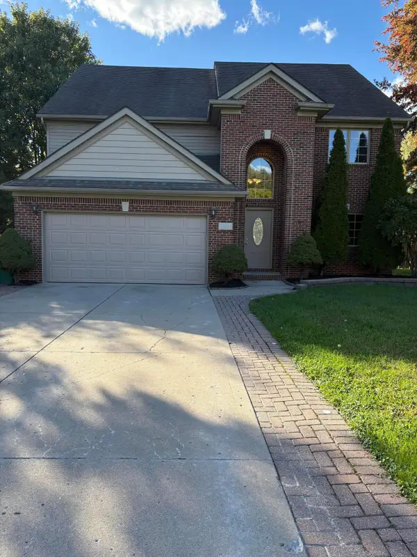 39283 Willowmere Street, Harrison Township, MI 48045