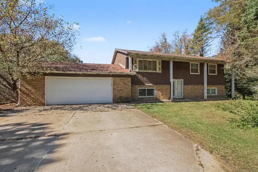 5490 Pingree Road, Howell, MI 48843 - #2