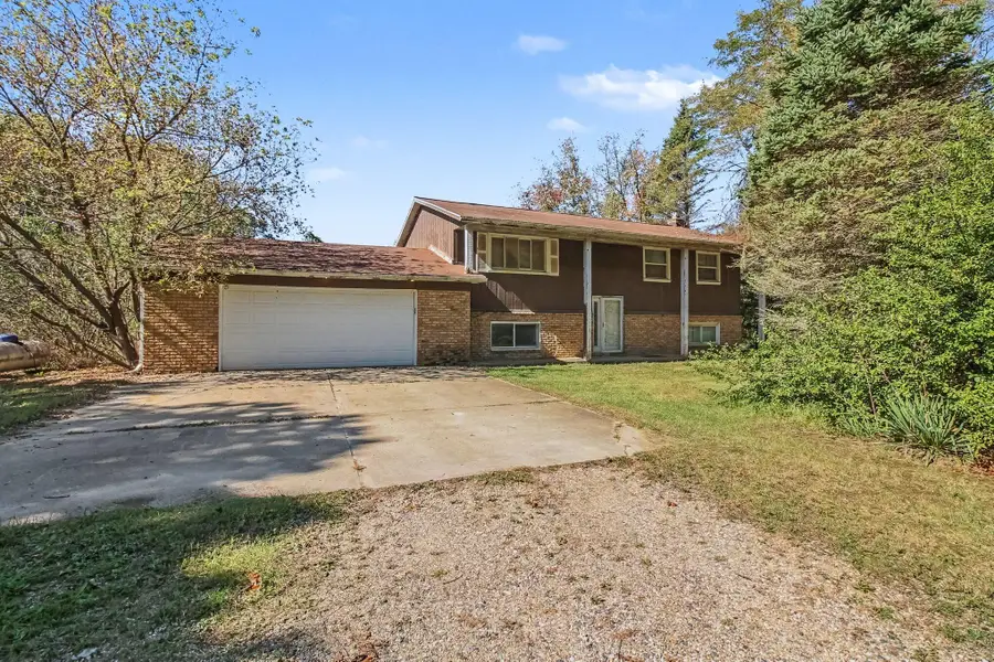 5490 Pingree Road, Howell, MI 48843 - #3