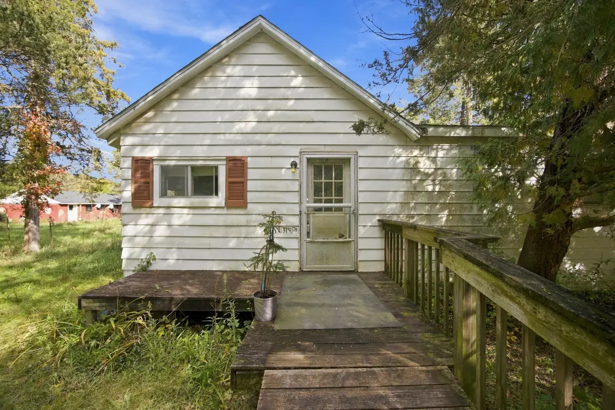 9245 Cedar Lake Road, Pinckney, MI 48169 - #1