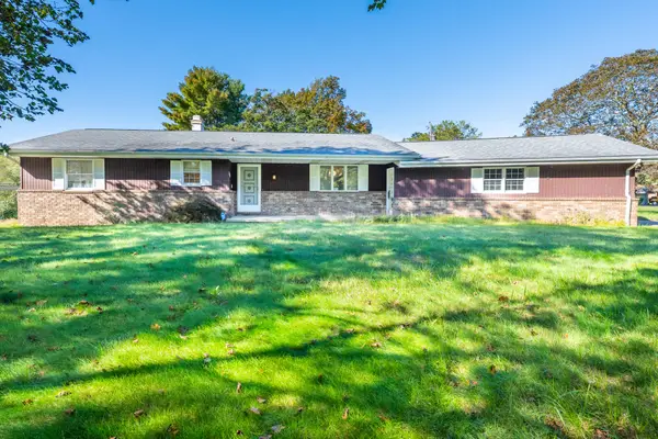2440 Lora Drive, Benton Harbor, MI 49022