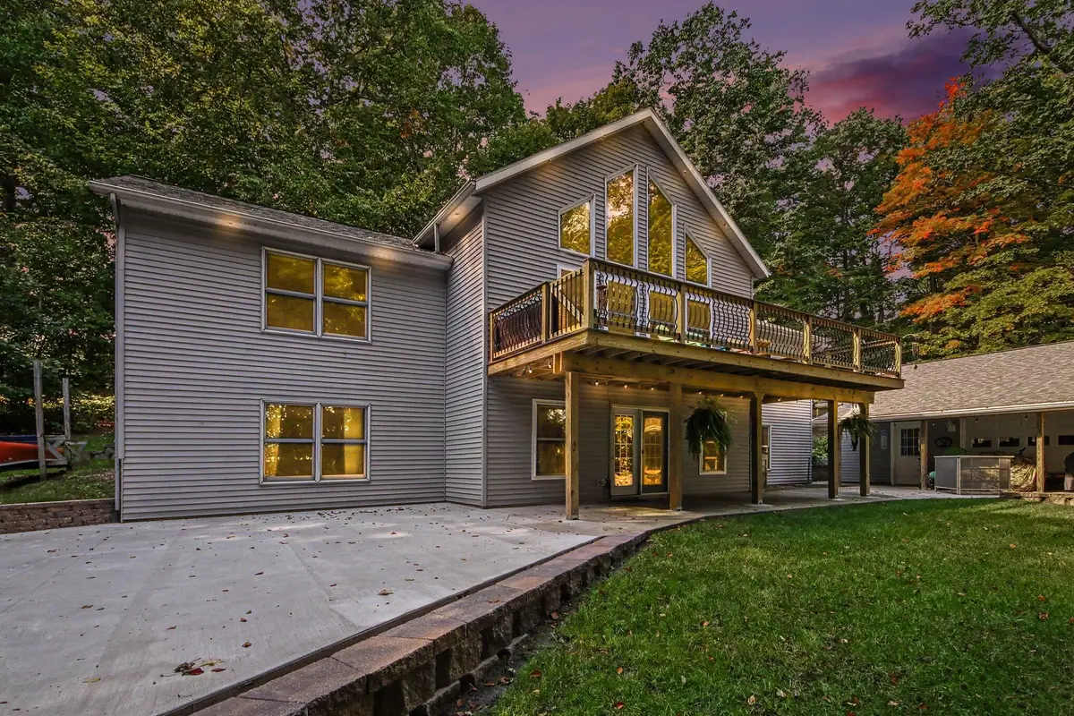 1385 W Shady Drive, Newaygo, MI 49337 - #1