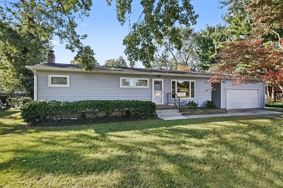 380 E Delaware Avenue, Benton Harbor, MI 49022 - #2