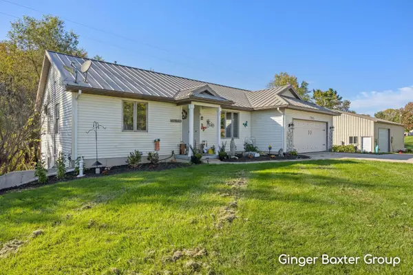 7945 Morse Lake Avenue Se, Alto, MI 49302
