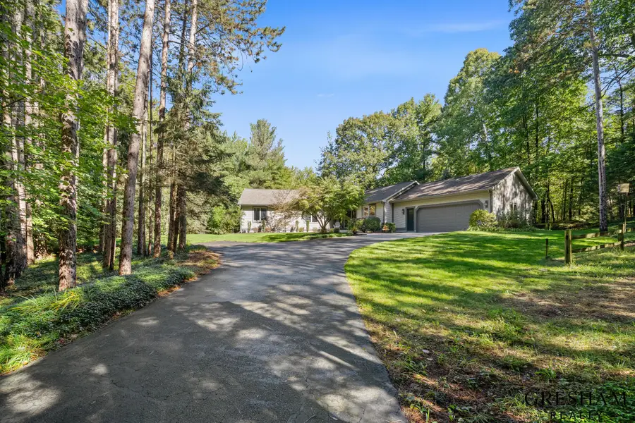 11374 Evert Court, West Olive, MI 49460 - #2