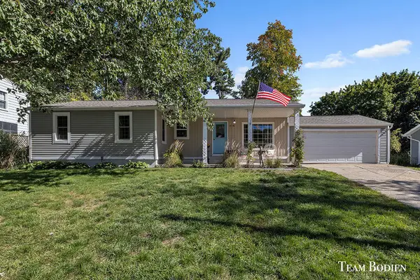 4598 Meryton Avenue Nw, Comstock Park, MI 49321