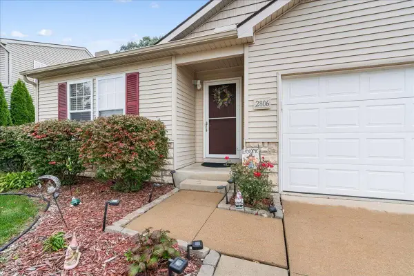 2806 Kalkaska River Drive, Fowlerville, MI 48836