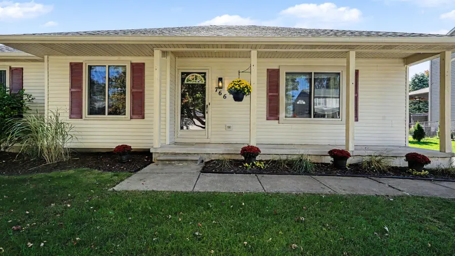 766 Cricket Xing, Pinckney, MI 48169 - #3