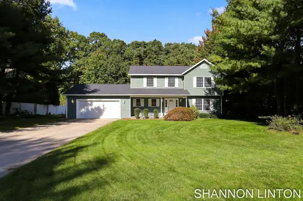 14843 Woodside Trail, Grand Haven, MI 49417