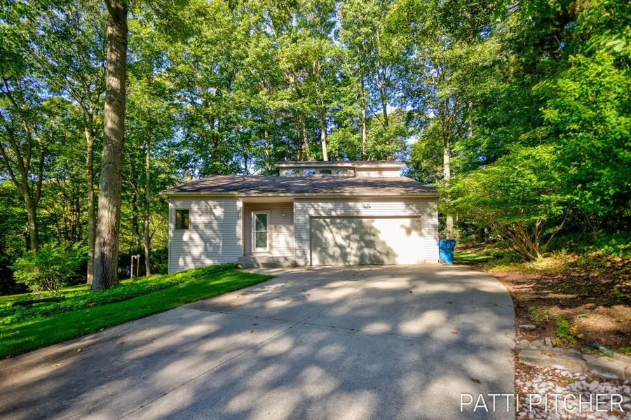 13582 Redbird Lane, Grand Haven, MI 49417 - #2