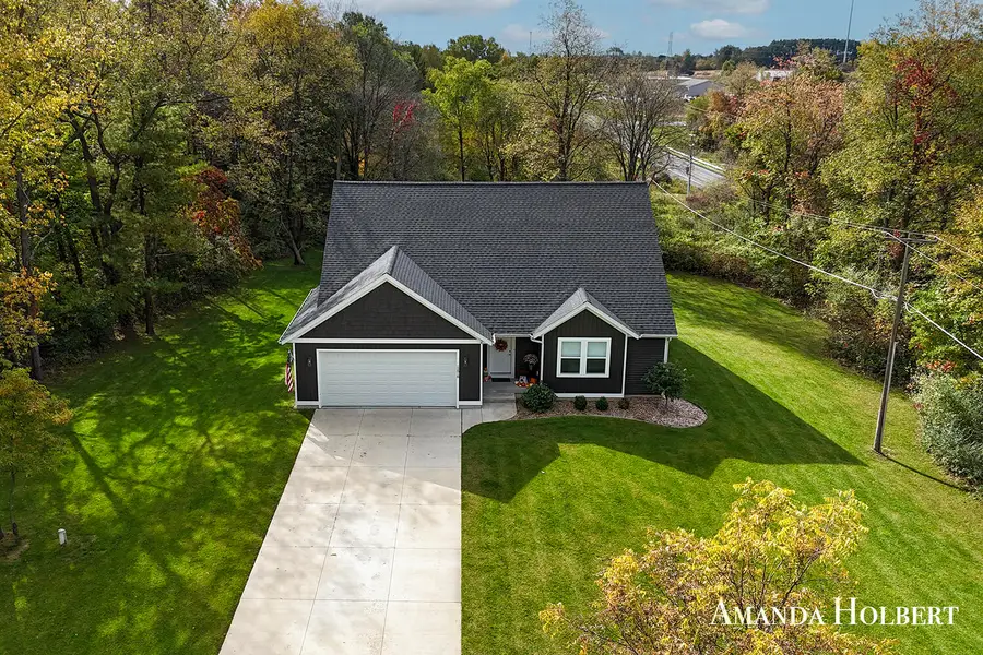12818 Links Lane Ne, Gowen, MI 49326 - #2