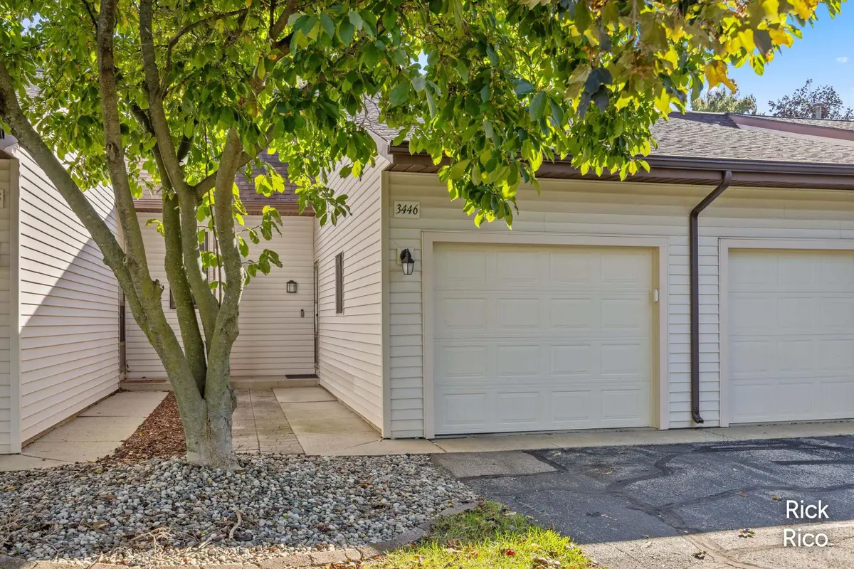3446 Stonegate Lane Sw, Wyoming, MI 49519 - #1
