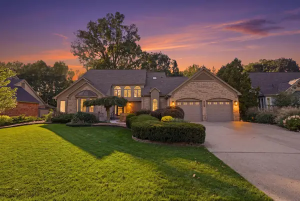 20027 Wayne Road, Livonia, MI 48152