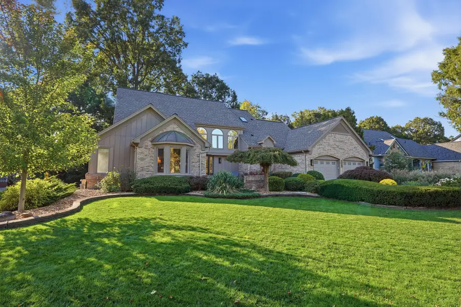 20027 Wayne Road, Livonia, MI 48152 - #2