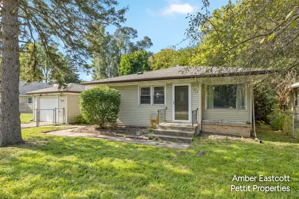 1305 Ball Avenue Ne, Grand Rapids, MI 49505